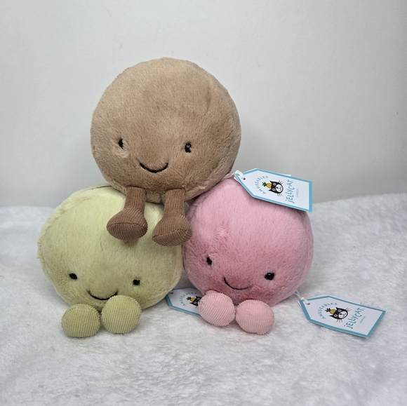 Jellycat Other - BNWT Jellycat Macaron Bundle